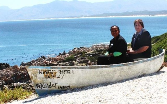 Fellow  Shipmates, Rialet Wood and Lezel Murtz Social Worker and  Auxiliary Social Worker